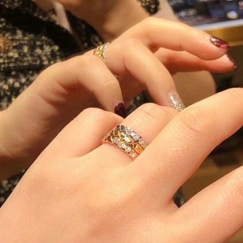 争奪戦♡シャネル COCO CRUSH 18K リング コピー shk82367