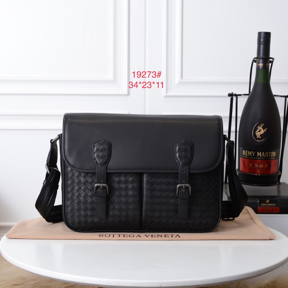 売上総額１位！ボッテガヴェネタ メンズ ショルダーバッグ スーパーコピー19273