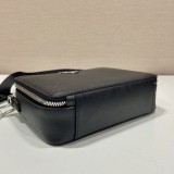 注目アイテム♡ プラダ メンズ ハンドバッグ スーパーコピー2VH069
