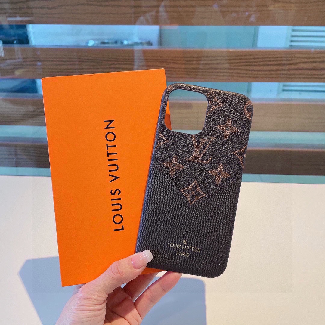 ★日本!!人気！ ルイヴィトンiPhone ケース 全機種 販売