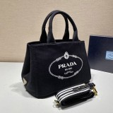大人気！プラダ ハンド トートバッグ 偽物 CANAPA エンボスロゴ puw40759