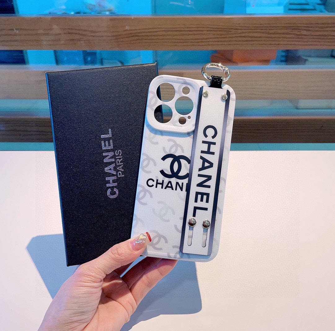 ☆超人気☆ シャネルiPhone ケース 全機種 販売