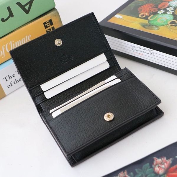 最新でオシャレグッチ コピー 折りたたみ財布 2つ折り GGロゴ gua18154