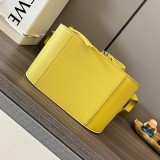追跡付き 安いロエベ ハンモック コピー ドローストリング ショルダーバッグ loa98744