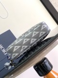 日本未入荷 ディオール メンズ クラッチバッグ 偽物2ESCA340