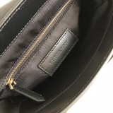 完売必至 ★ バーバリー メンズ ショルダーバッグ 偽物