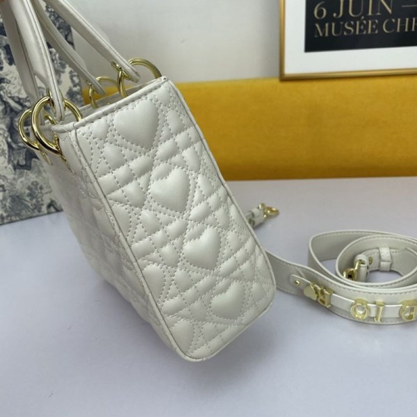 21AW新作 MY ABCDIOR レディ ディオール バッグ 偽物ラムスキン M0538ONGH_M030