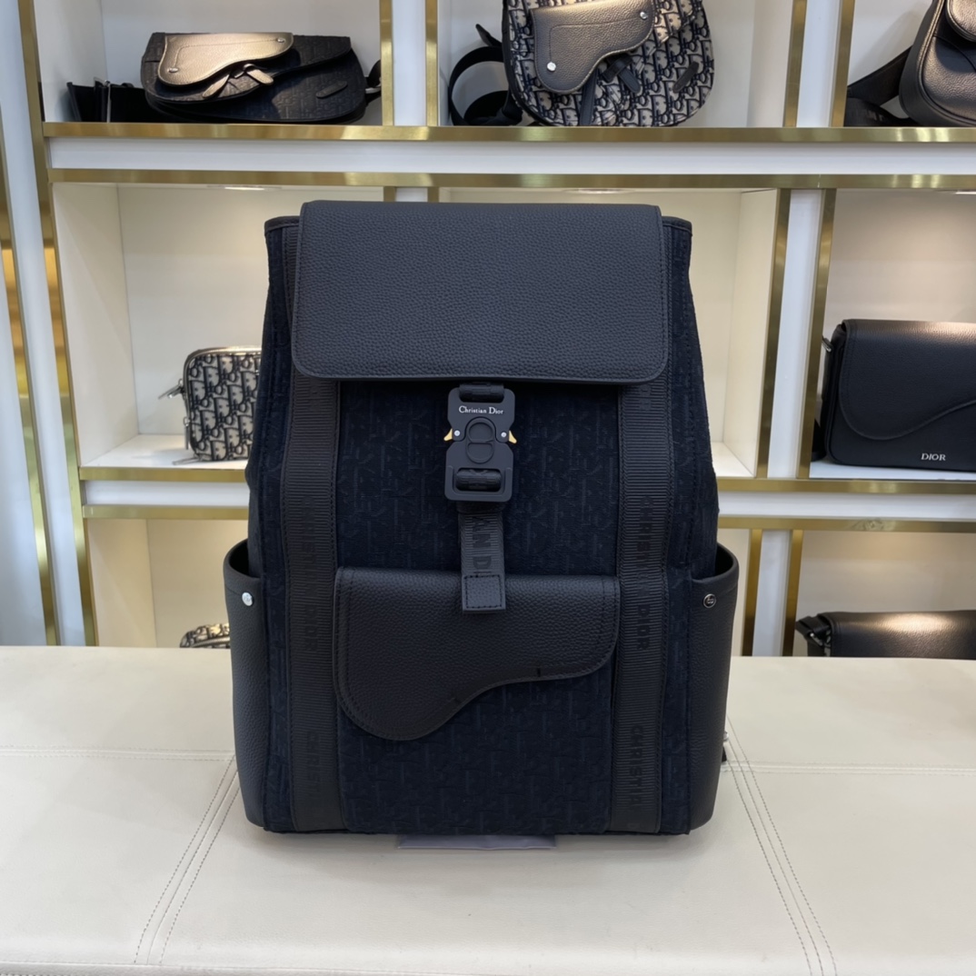 完売必至 ★ ディオール メンズ バックパック 偽物