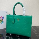 超話題!プラダ 偽物 ステッチモチーフ ラージ レザー ハンドバッグ 3サイズ pui51363