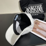 日本未入荷 プラダ キャップ スーパーコピー