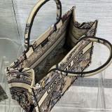 使い勝手良しディオール ブックトート コピー ミディアムバッグ dez89537
