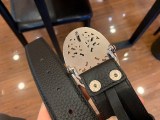秋冬新作クロムハーツ ベルト スーパーコピー クラシックオーバルクロスラージ”38mm Kuv73067