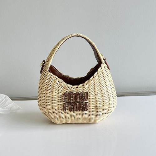 追跡付 ミュウミュウ ミュウ ワンダー 偽物 ウィッカー ハンドバッグ myv33045