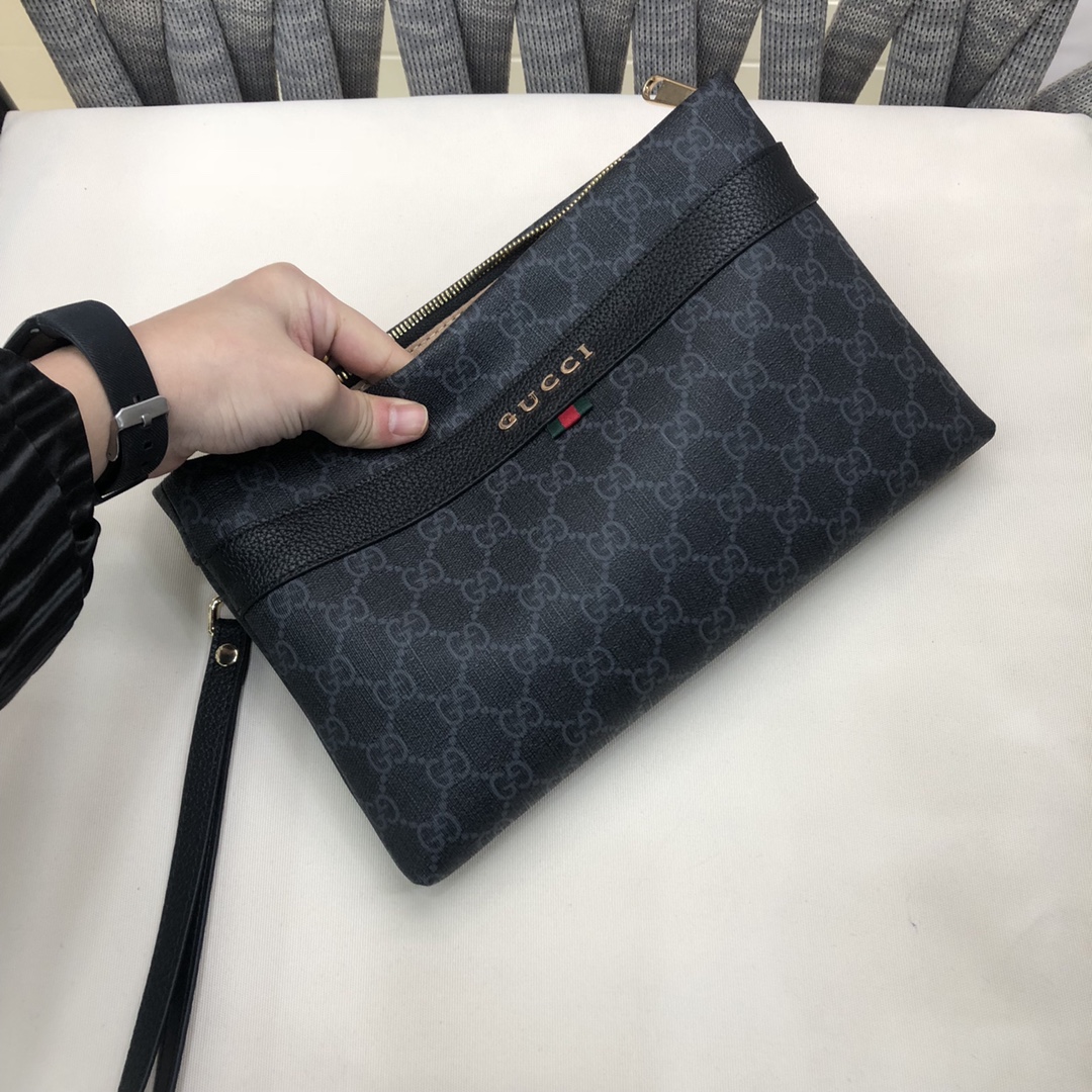 送料込 グッチ メンズ クラッチバッグ 偽物