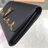 ルイヴィトン 財布 偽物 ポルトフォイユ・カプシーヌ ウォレット M64551