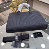 争奪戦 ボッテガヴェネタ メンズ ブリーフケース 偽物