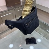 日本未入荷 メンズ ウエストポーチ▪ボディバッグ 偽物