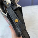 関税負担なしセリーヌ トートバッグ 偽物 ミニ バーティカル カバ キャンバス Cek60839