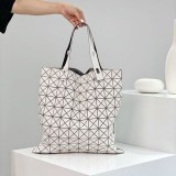 すぐ届 BAOBAO ISSEY MIYAKE コピークロスボディバック bac26241