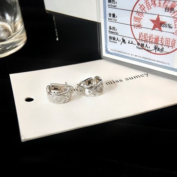 素敵な【シャネル】ココ クラッシュ ピアス スーパーコピー shw44324