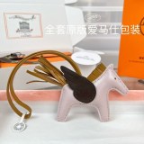 エルメス ロデオ ペガサス コピー PM チャーム アニオン×コットン ere14647
