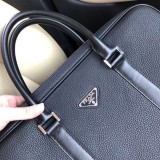 ★日本!!人気！ プラダ メンズ ブリーフケース スーパーコピー