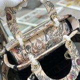 注目★レディディオール コピー D-LITE ショルダーバッグ ミディアム ded63785