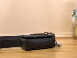 【大特価】 ルイヴィトン メンズ ショルダーバッグ コピーM23837