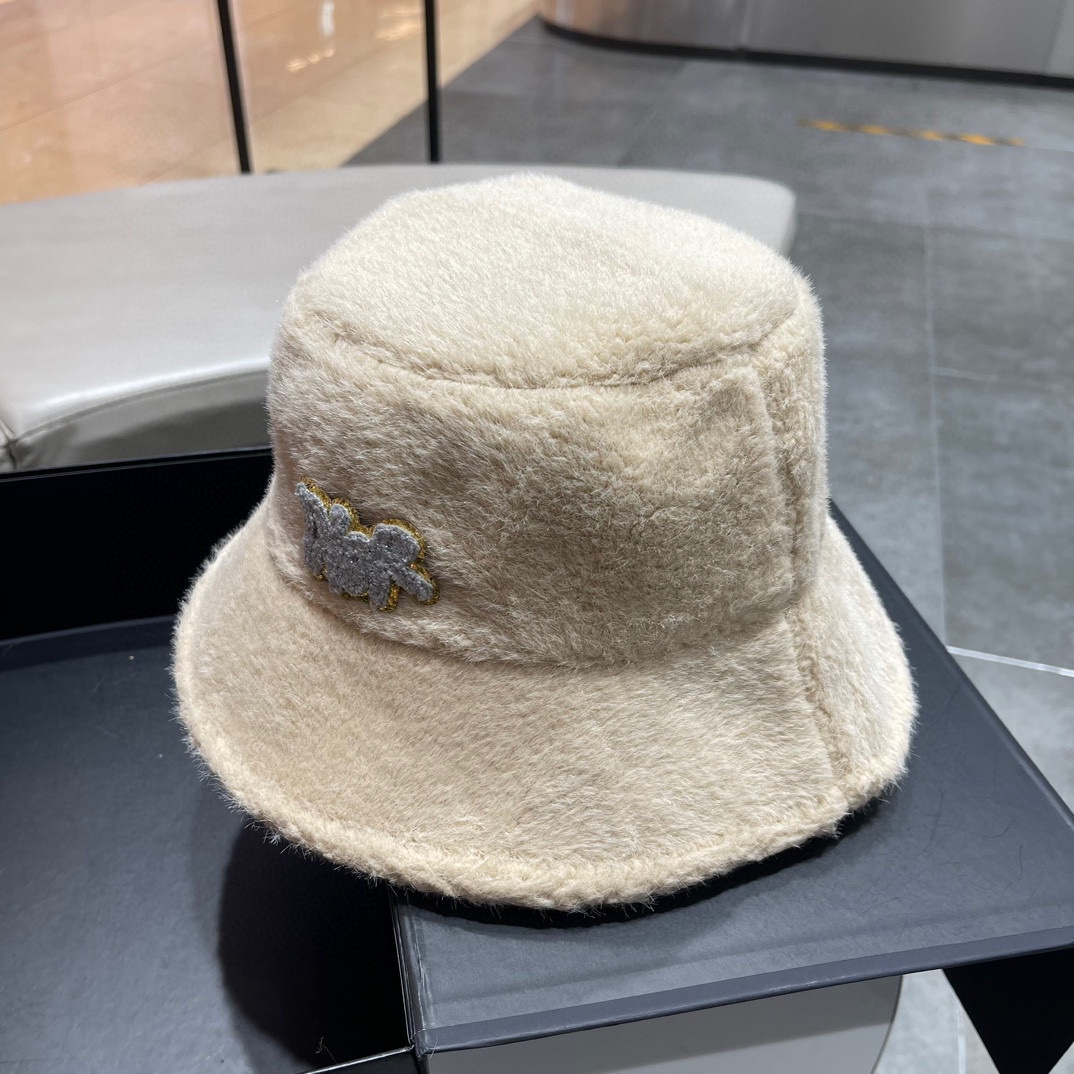 新色登場☆ ディオール ハット偽物