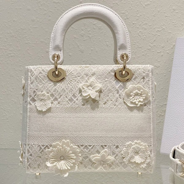 【こだわりある刺繍！】レディディオール 偽物 バッグ ミディアム def63732