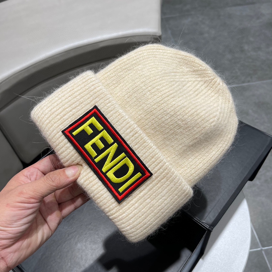 完売前に！フェンディ ニット帽 スーパーコピー