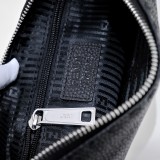 ★日本!!人気！フェンディ メンズ クラッチバッグ スーパーコピー