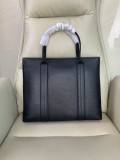 日本未入荷 ルイヴィトン メンズ ブリーフケース 偽物