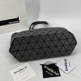 送料込BAOBAO ISSEY コピー MIYAKE カルトン メタリック バッグ bae74241