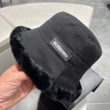注目アイテム♡ バーバリー ハット 偽物