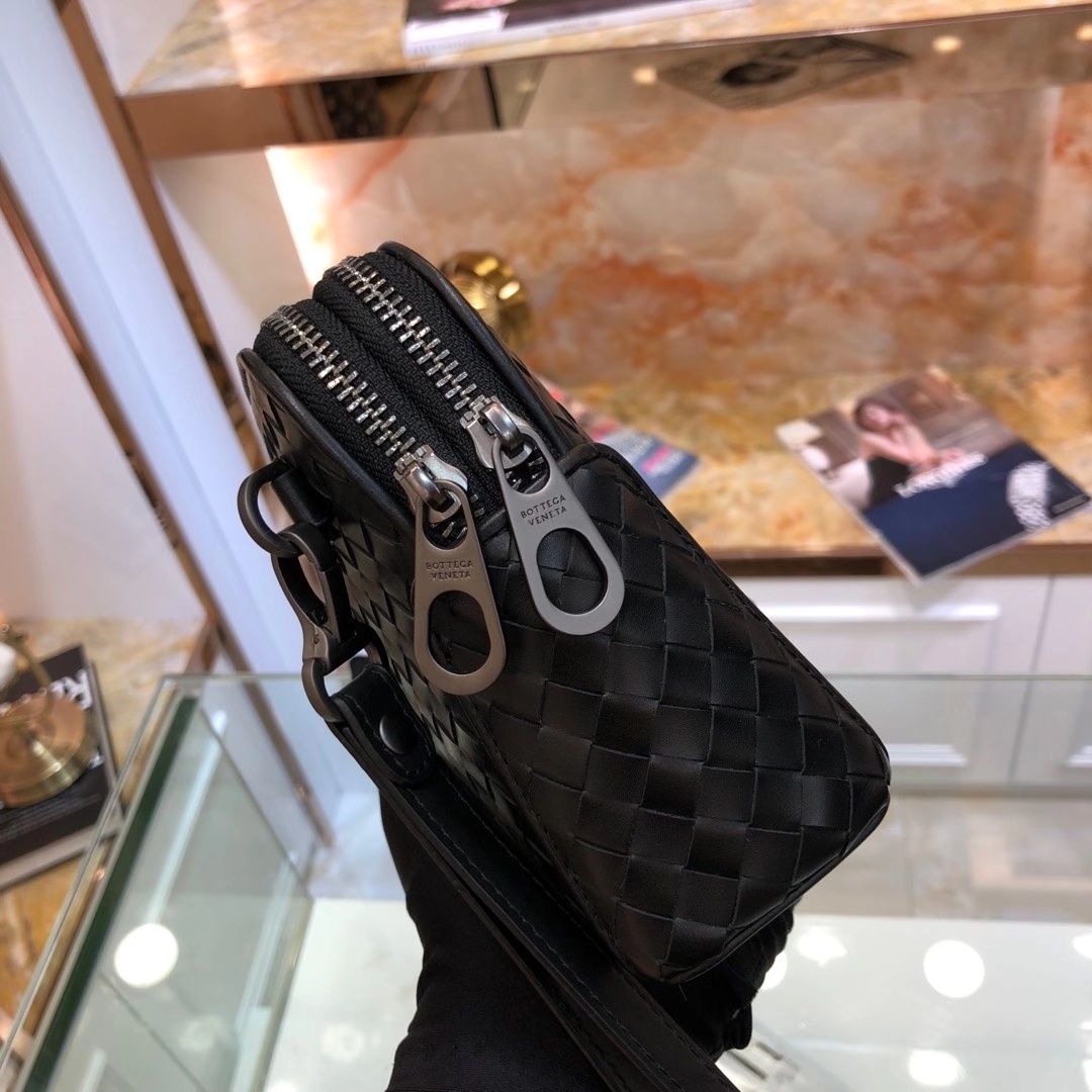 売上総額１位！ボッテガヴェネタ メンズ クラッチバッグ コピー