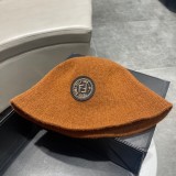 日本未入荷 フェンディ ハット 偽物