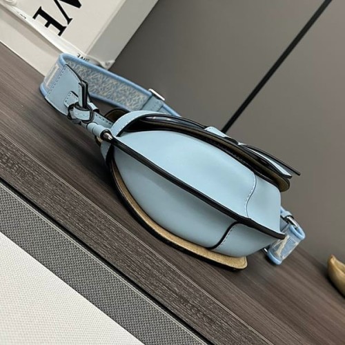 希少ロエベ ゲート デュアル ミニ ショルダーバッグ コピー lon60225