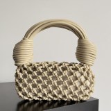 目を惹くカラー ボッテガヴェネタ ミニ Jodie バッグ コピー boa99568