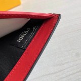 フェンディ 偽物 バグズアイ ブラックレザー 二つ折り財布 fet18709