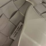 ボッテガヴェネタ 偽物 ボウリング カセット バッグ boy71716