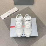 春もの新作 プラダ ダウンタウン レザー スニーカー 偽物 pur49221