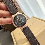 入手困難品！ルイヴィトン 時計 タンブール ストリート ダイバー 36mm vum29771