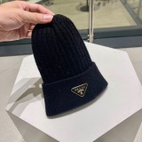 即発送！プラダ ニット帽 コピー