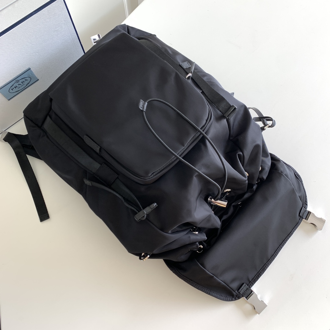 【大特価】 プラダ メンズ バックパック スーパーコピー2VZ135