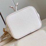即発送ルイヴィトン ナノノエ ハンドバッグ スーパーコピー M23088