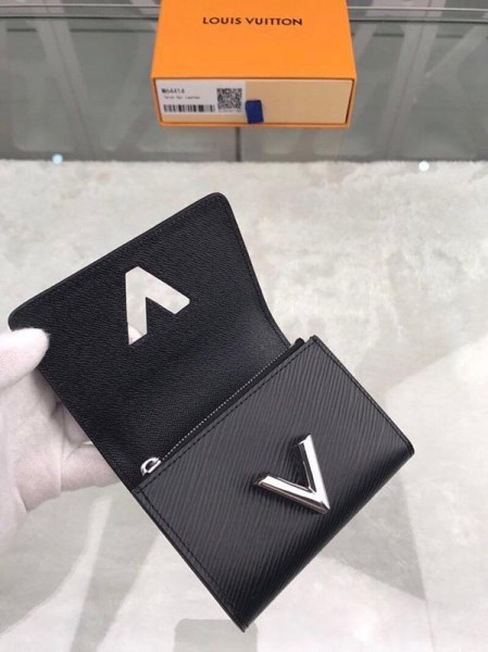 日本完売 ルイヴィトン 財布 ポルトフォイユ ツイスト コンパクト 偽物 M64413