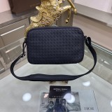完売必至 ★ ボッテガヴェネタ メンズ ショルダーバッグ スーパーコピー