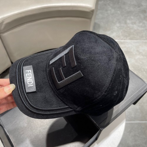 ☆超人気☆ フェンディ キャップ コピー