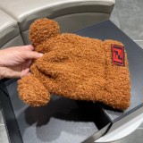 即発送！フェンディ ニット帽 偽物